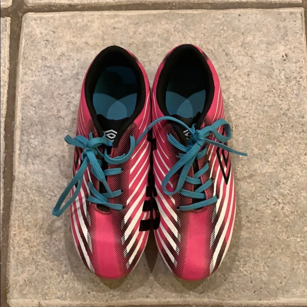 Pink Umbro Soccer Cleats 13k